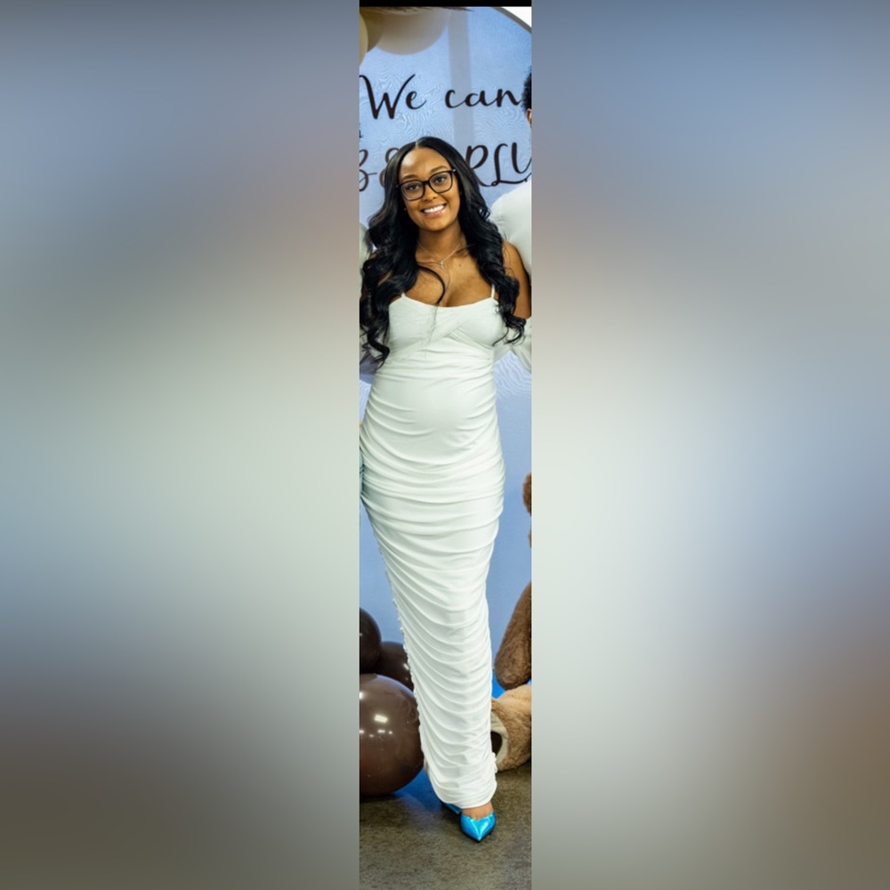 White maternity, ruched maxi dress. Only worn once!!